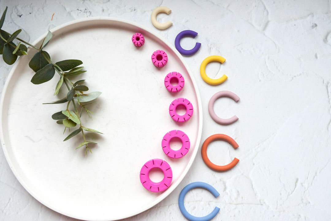 Hoop earring guide ( 10 holes), Polymer Clay hoop measuring guide, Hoop guide, Polymer clay tool, Earring making tool, Clay stamp