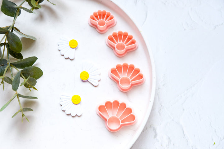 Embossed Half Daisy Clay Cutter, Daisy scallop cutter, Daisy earrings, Flower earring, Clay cutter set, Scallop clay cutter set