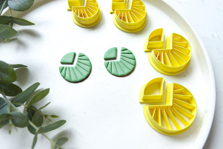 Sunshine clay cutter, Geometric Embossed cutter, Sunshine earrings, Scallop circle clay cutter, Sun Earring cutter