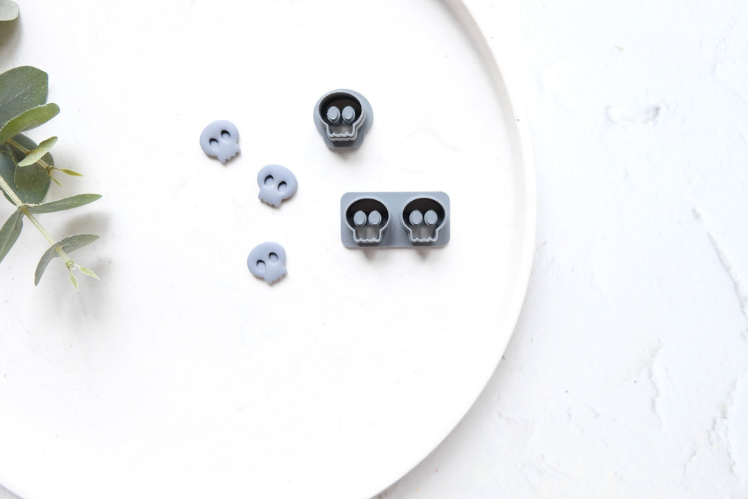 Halloween Stud Polymer Clay Mini Cutter, Pumpkin clay cutter, Moon earring clay cutter, Ghost Clay Cutters, Skull earrings, Witch cutter