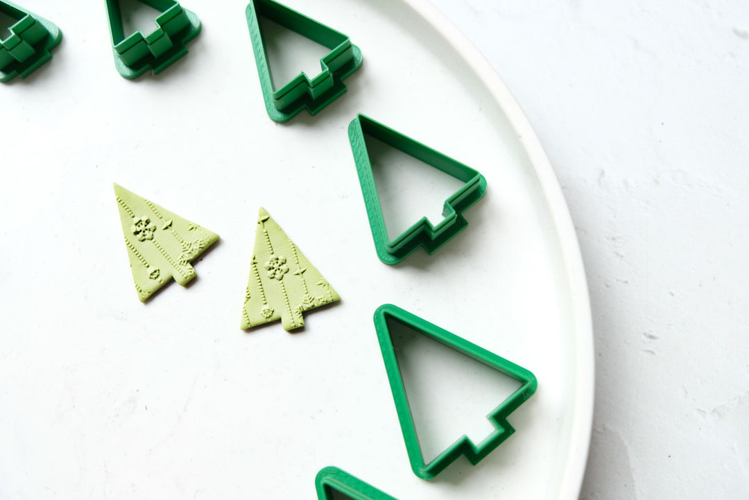 Christmas Tree clay cutter (C), Christmas Tree Embossed cutter, Christmas earrings, Scallop Christmas tree clay cutter