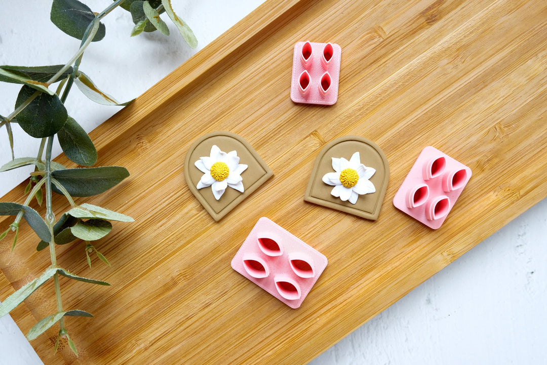 Mini Daisy flower leaf polymer clay cutter, Daisy petal leaf cutter, Daisy earrings, Stud Flower earring, Micro Flower Earring cutter