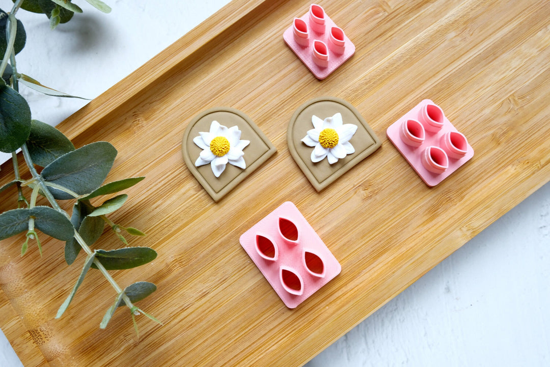 Mini Daisy flower leaf polymer clay cutter, Daisy petal leaf cutter, Daisy earrings, Stud Flower earring, Micro Flower Earring cutter