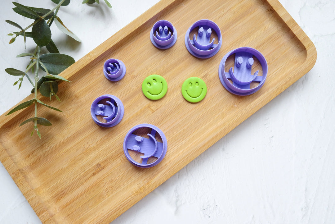 Face with Smile polymer clay cutter, Emoji Polymer Clay Cutter, Smiley earrings, Scallop clay cutter, Emoji Earring cutter