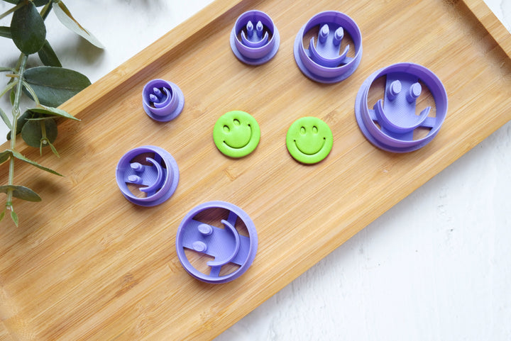 Face with Smile polymer clay cutter, Emoji Polymer Clay Cutter, Smiley earrings, Scallop clay cutter, Emoji Earring cutter