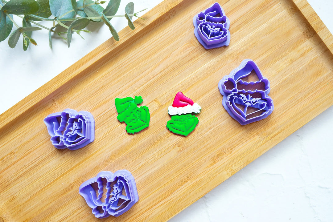 Grinch Polymer Clay Cutter, Christmas Clay Embossed cutter, Grinch earrings, Scallop Christmas Grinch clay cutter