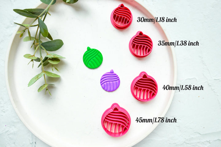 Christmas Bauble clay cutter, Christmas Ornament Clay Earrings, Christmas earrings, Scallop Christmas bauble clay cutter with lines