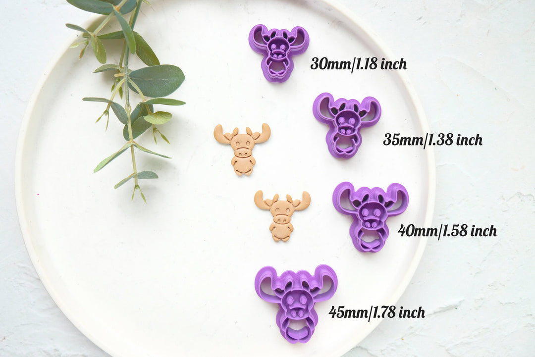 Little Christmas Deer Clay cutter, Christmas Baby Reindeer Embossed cutter, Christmas earrings, Scallop Christmas deer clay cutter