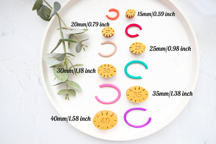 Oval Hoop earring guide, Polymer Clay hoop measuring guide, Hoop guide, Polymer clay tool, Earring making tool, Clay stamp