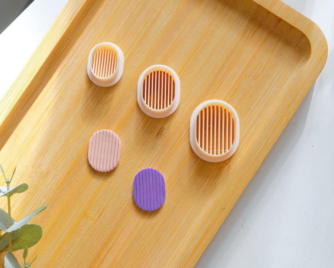 Oval Geometric Shape Polymer Clay Cutter with Lines, Embossed clay cutter, Imprint clay cutter, Scallop clay cutter, Arch Earring cutter