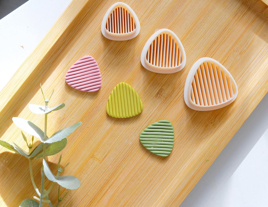 Triangle Geometric Shape Polymer Clay Cutter with Lines, Triangle Embossed clay cutter, Imprint clay cutter, Scallop clay cutter