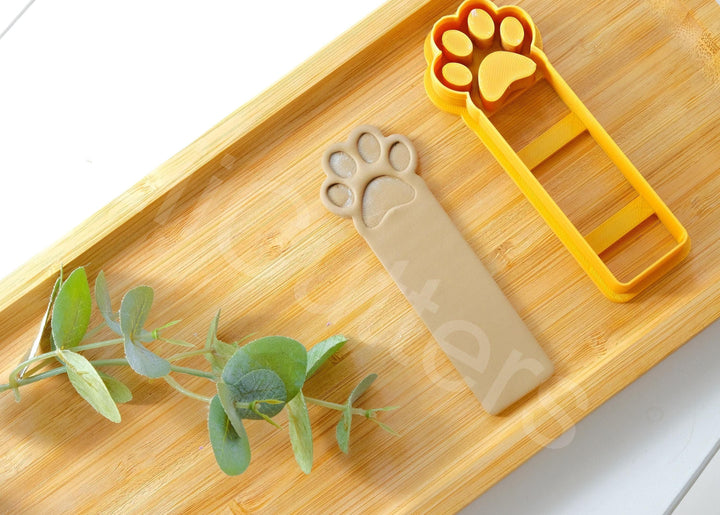 Dog Paw Bookmark Cutter: Polymer Clay Tool, Plant Stick Mold