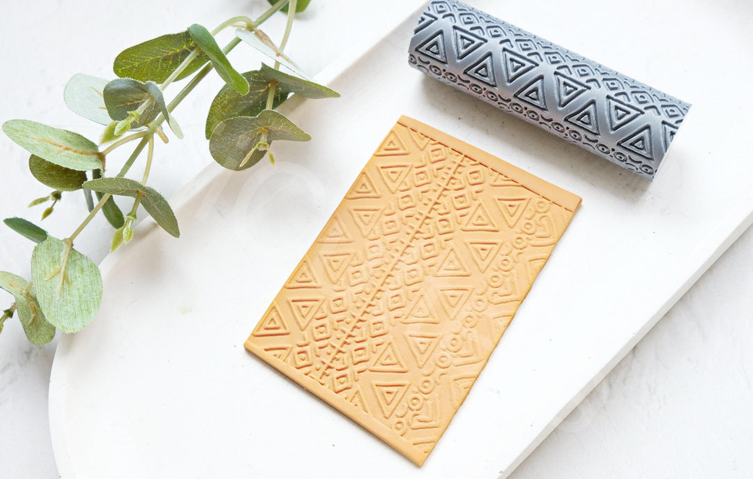 Abstract Pattern Clay Roller: Seamless Texture Tool