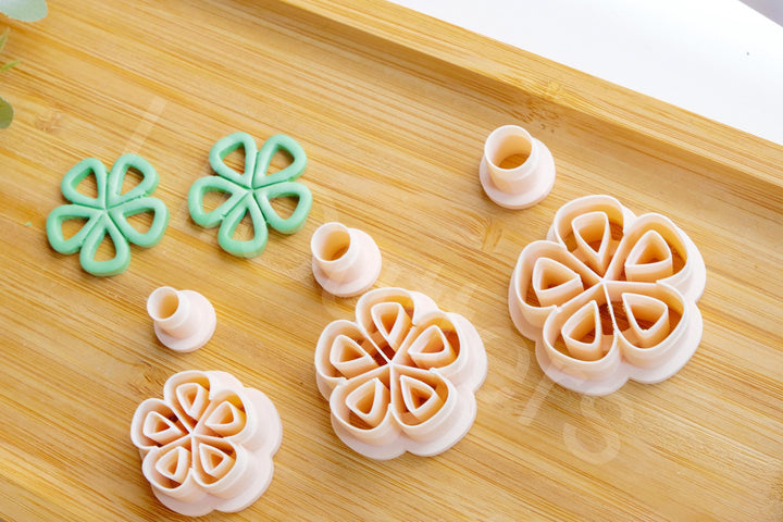 Daisy Flower Polymer Clay Cutter Set: Scallop Edge, Embossed (25-40mm)