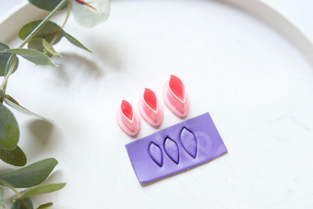 Flower Petal Polymer Clay Cutter Set: Mini & Micro Sizes