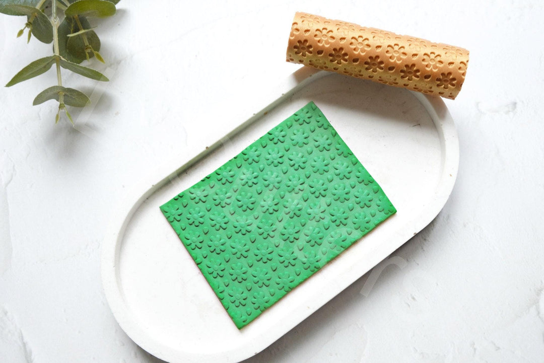 Daisy Flower Texture Roller: Polymer Clay Pattern Tool