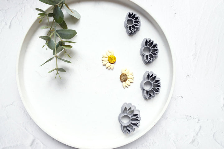 Sunflower Polymer Clay Cutter: Jewelry & Earring Tool (30-45mm)