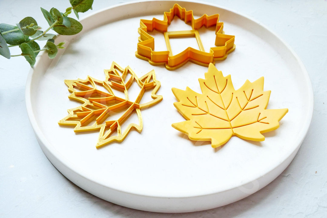 Maple Leaf Clay Cutter Set for Polymer Clay – Autumn Leaf Dish Mold, Fall Trinket Tray Cutter (80–140mm)