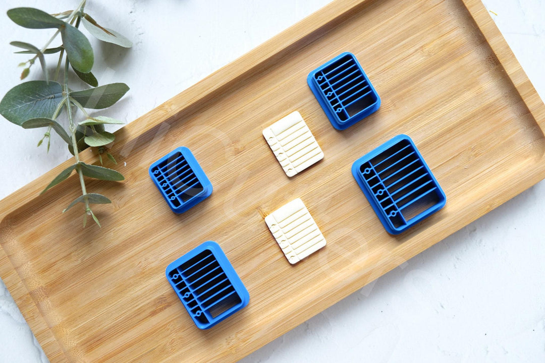 Paper Notebook Polymer Clay Cutter: Embossed Imprint, Scallop Edge (25-40mm)