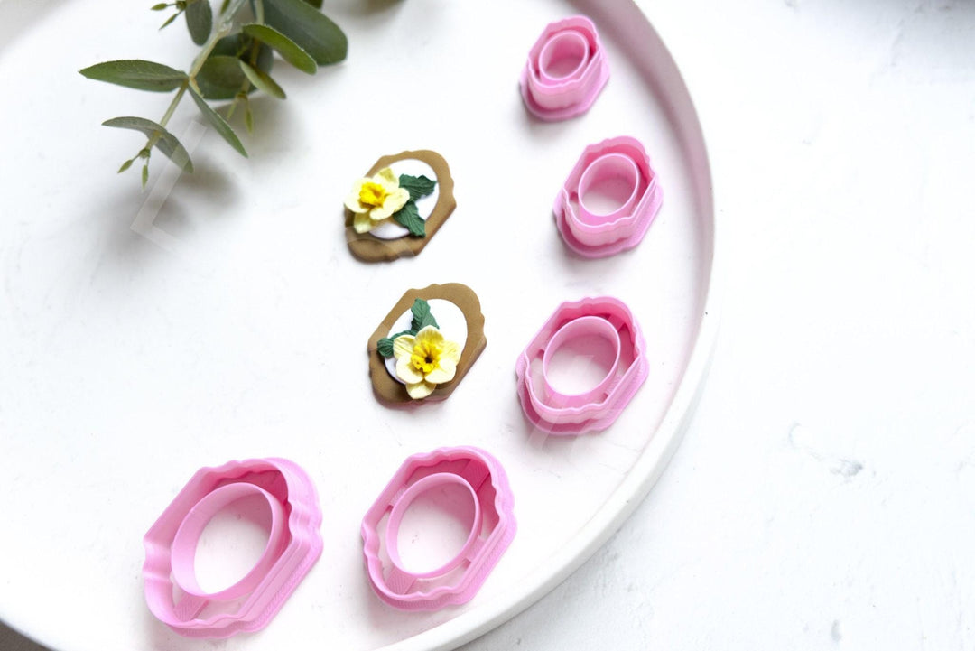 Photo Frame Polymer Clay Cutters: Embossed Scallop Edge, 5 Sizes