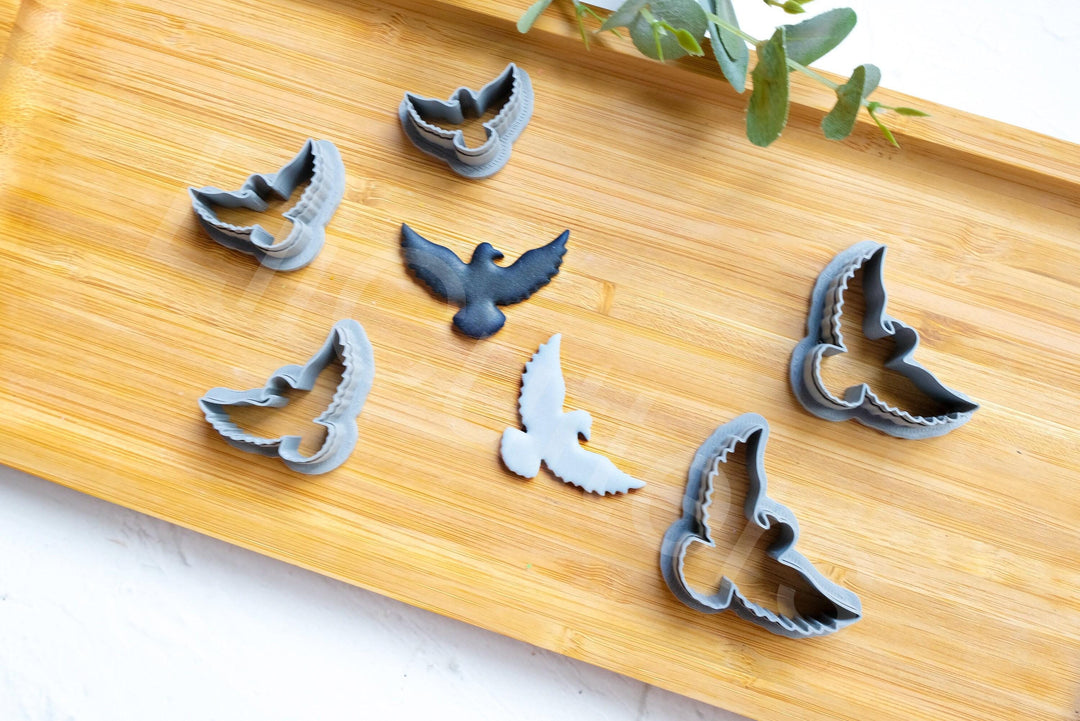 Raven Bird Polymer Clay Cutter – Mini Clay Cutter for Earrings, Hair Clips & Jewelry Making, 3D Printed Clay Tool