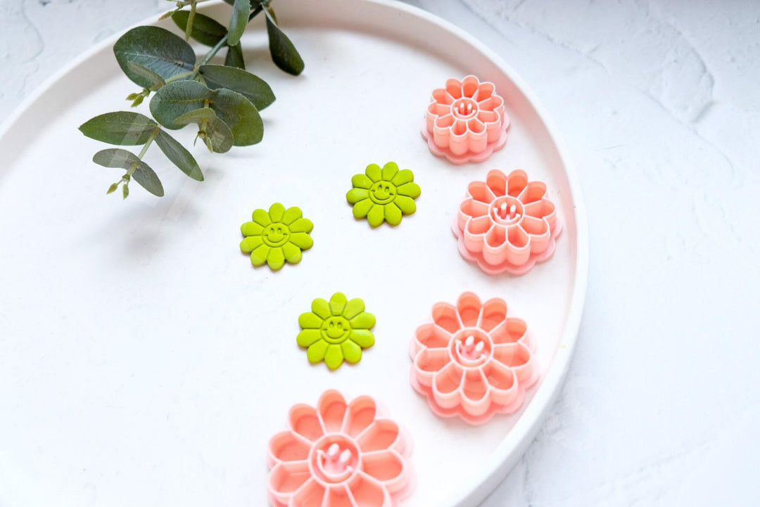 Flower Face Polymer Clay Cutter Set: Embossed Scallop Design