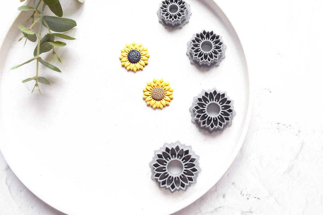 Sunflower Clay Cutter: Polymer Jewelry Tool (25-40mm)