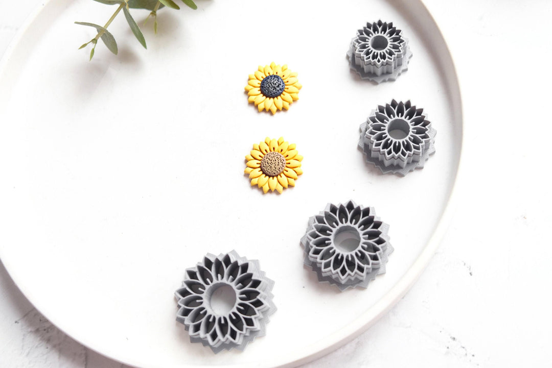 Sunflower Clay Cutter: Polymer Jewelry Tool (25-40mm)