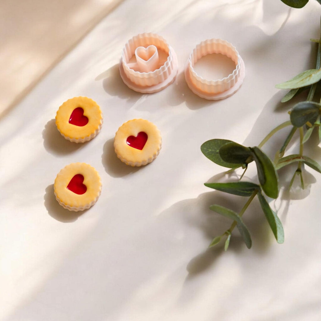 Heart Polymer Clay Cutter – Valentine’s Day Earring Mold, 20–35mm DIY Jewelry Making, Love-Themed Polymer Clay Tool