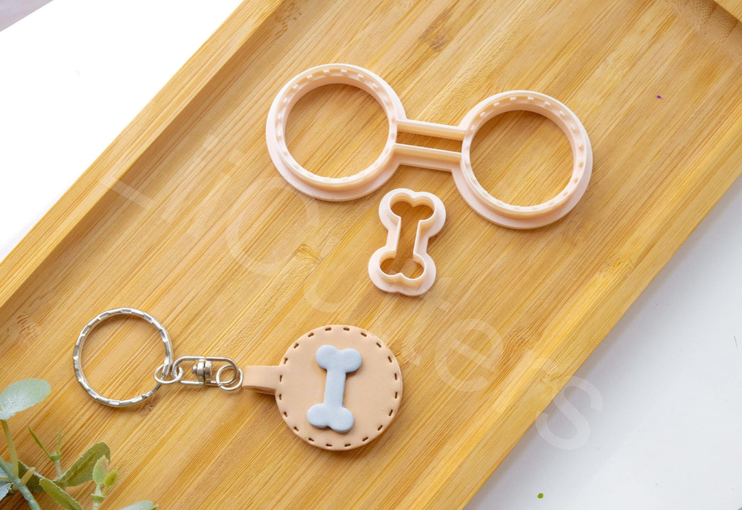 Bone Leather Keychain Clay Cutter Set: Dog Paw, Stitch (35-45mm), Leather imitation clay Cuter, Dog Tag key chain cutter