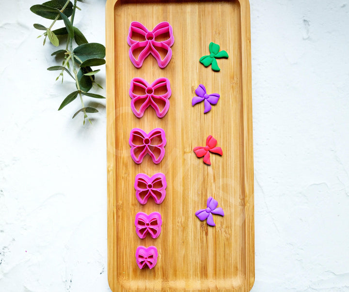 Christmas Bow Clay Cutter: Scallop Embossed Design, Earring Making Tool, Polymer clay Cutter, 6 sizes