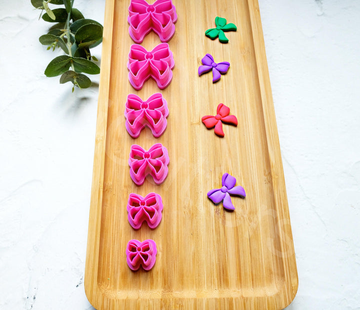 Christmas Bow Clay Cutter: Scallop Embossed Design, Earring Making Tool, Polymer clay Cutter, 6 sizes