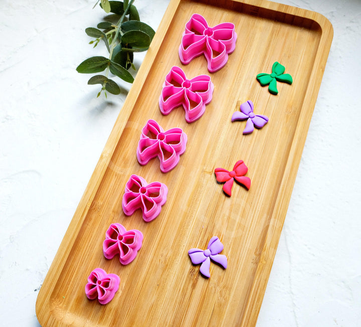 Christmas Bow Clay Cutter: Scallop Embossed Design, Earring Making Tool, Polymer clay Cutter, 6 sizes