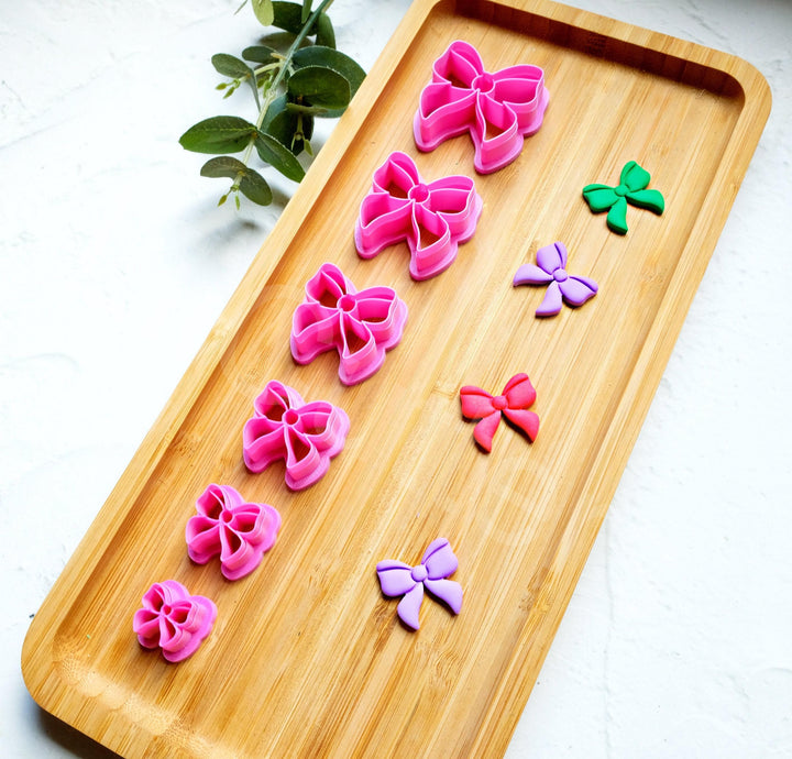 Christmas Bow Clay Cutter: Scallop Embossed Design, Earring Making Tool, Polymer clay Cutter, 6 sizes