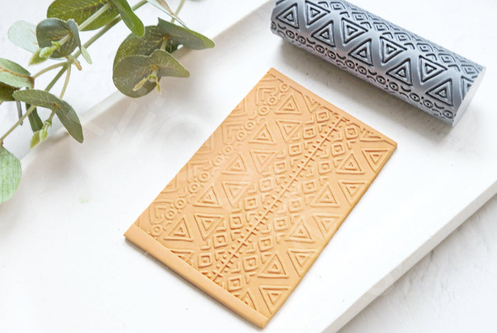 Abstract Pattern Clay Roller: Seamless Texture Tool