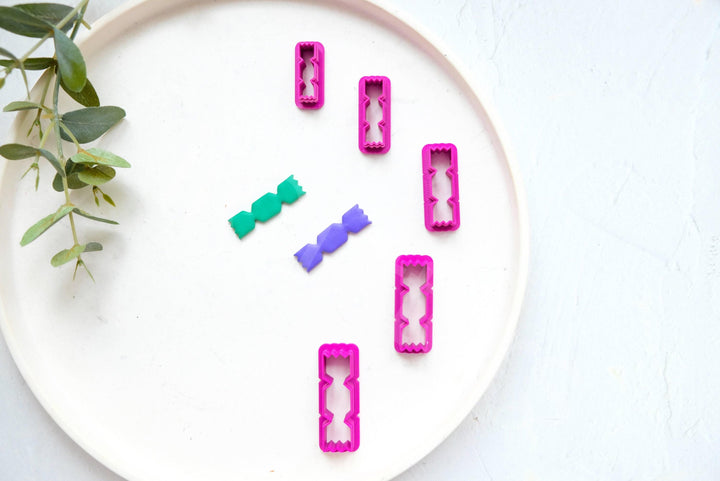 Christmas Candy Polymer Clay Cutters: Scallop Wreath Design