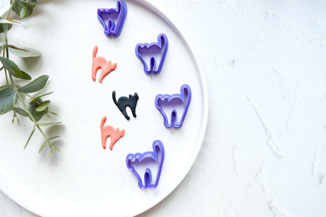 Halloween Cat Clay Cutter – Spooky Polymer Clay Earring Cutter, Cute Cat Shape Mold for Cookies, Hair Clips & Fall Crafts