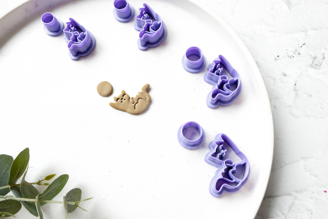 Hanging Cat Polymer Clay Cutter – 35–50mm Cat Shape Clay Cutter for Earrings, Hair Clips & Cookies, 3D Printed Jewelry Making Tool