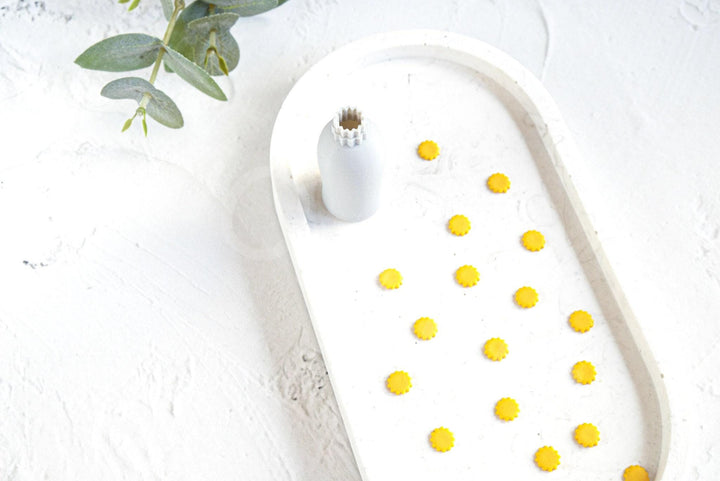 Micro Sunflower Clay Cutter: Polymer Clay Earring Tool