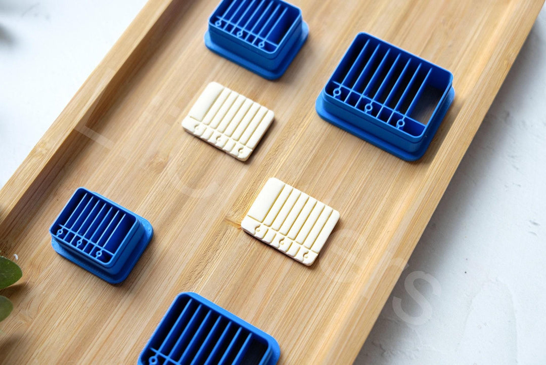 Paper Notebook Polymer Clay Cutter: Embossed Imprint, Scallop Edge (25-40mm)