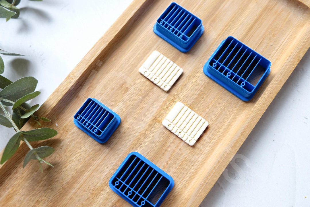 Paper Notebook Polymer Clay Cutter: Embossed Imprint, Scallop Edge (25-40mm)