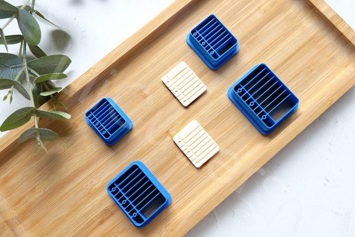 Paper Notebook Polymer Clay Cutter: Embossed Imprint, Scallop Edge (25-40mm)