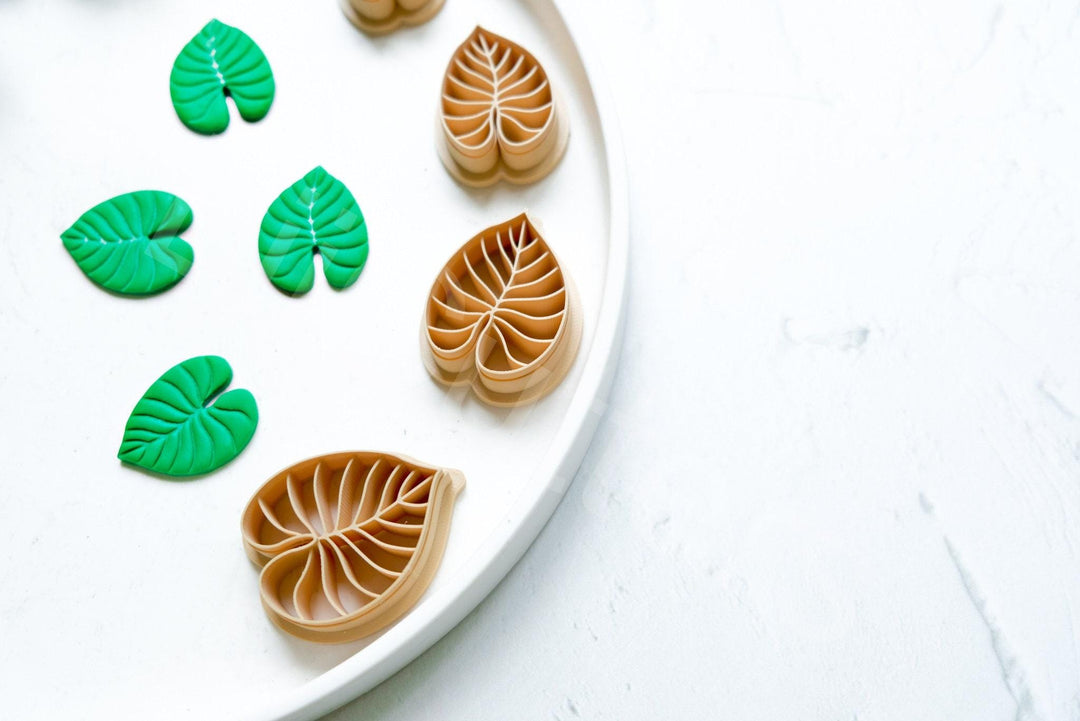 Philodendron Leaf Clay Cutter: Embossed Botanical Earring Tool