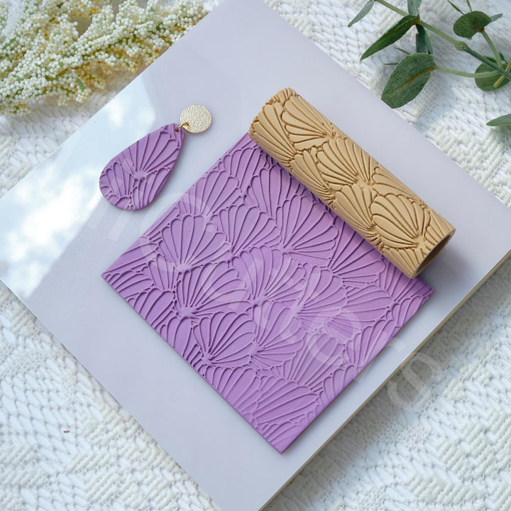 Seashell Pattern Clay Roller: Seamless Texture Tool