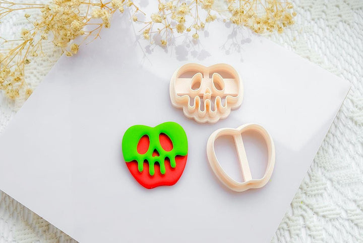 Poison Apple Skull Clay Cutter – Halloween Polymer Clay Cutter, Spooky Apple Shape, Halloween Jewelry Making Tool, Creepy Fall Craft Mold