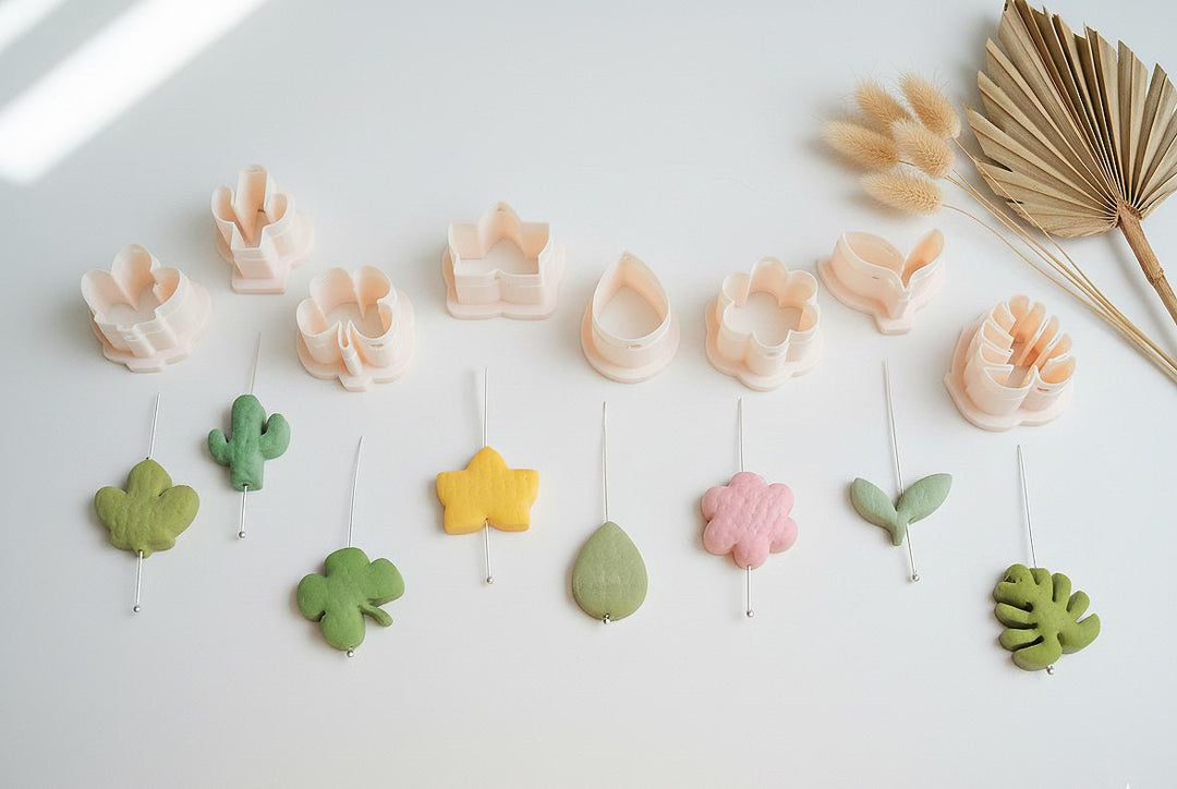 Floral and Botanical Polymer Clay Bead Cutters 20mm | Mini Clay Cutter Set for Earrings & Charms, Cactus, Monstera leaf, flower, Leaf set